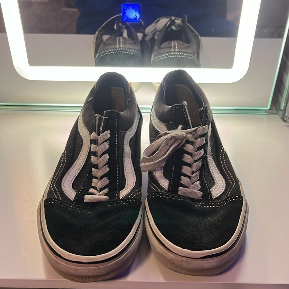 Used Vans Sneakers!